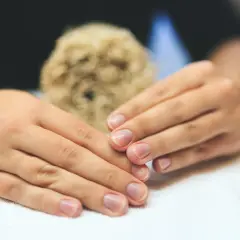 Gdzie kupić manicure japoński i uniknąć słabej jakości produktów