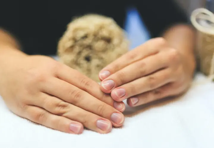 Gdzie kupić manicure japoński i uniknąć słabej jakości produktów