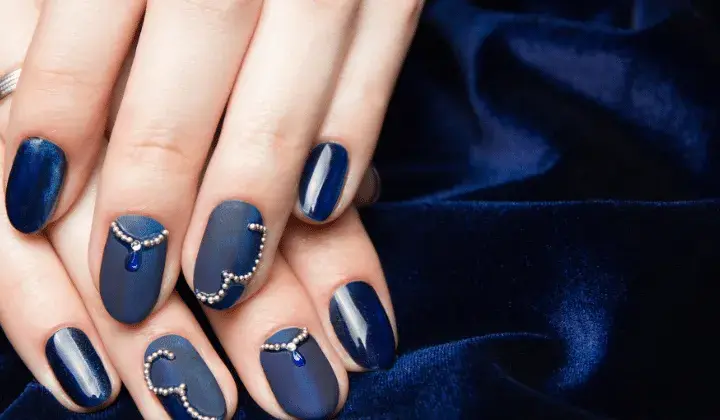 Co to znaczy manicure hybrydowy i jakie ma zalety dla Twoich paznokci